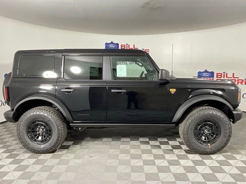 New 2026 Ford Bronco Badlands AWD/4WD image 2