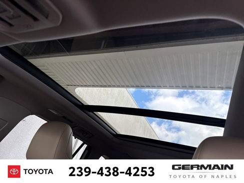 Used 2022 Toyota Highlander Platinum AWD/4WD image 14