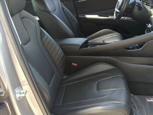 Used 2025 Hyundai Elantra Limited FWD image 21