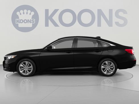 Used 2018 Honda Accord LX image 2