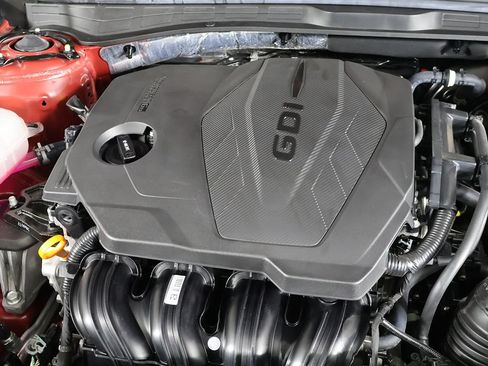 Used 2025 Hyundai Sonata SEL FWD image 15