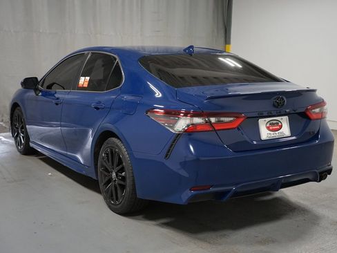 Certified 2023 Toyota Camry SE FWD image 6