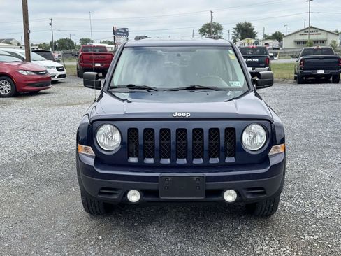 Used 2015 Jeep Patriot Latitude AWD/4WD image 6