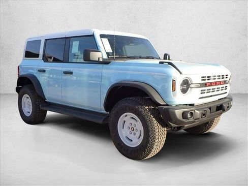 New 2025 Ford Bronco Heritage Edition image 6