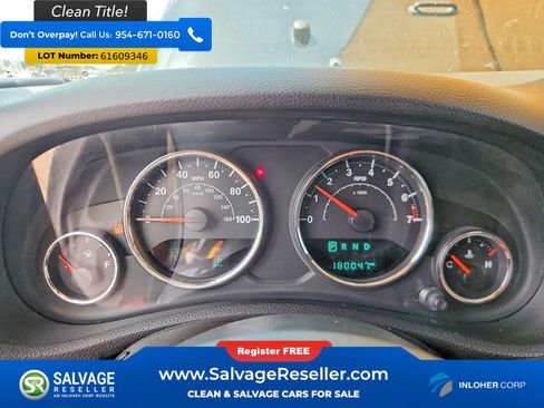 Used 2015 Jeep Wrangler Unlimited Sahara w/ Max Tow Package AWD/4WD image 12