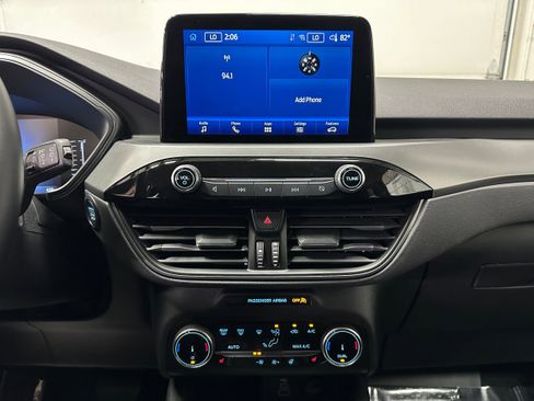 Certified 2024 Ford Escape Active image 17
