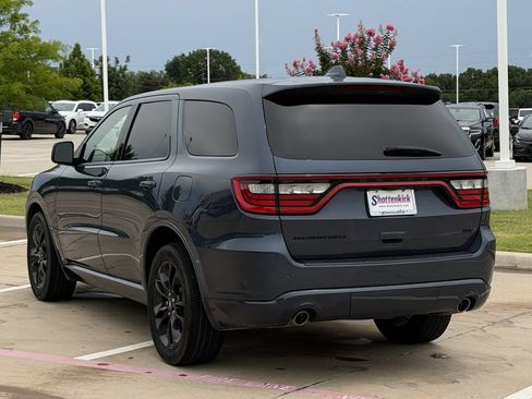 Used 2021 Dodge Durango GT w/ Blacktop Package RWD image 4