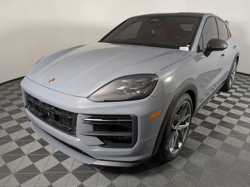 Certified 2026 Porsche Cayenne Turbo GT AWD/4WD image 1