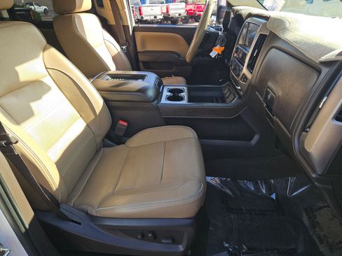 Used 2018 GMC Sierra 2500 Denali w/ Duramax Plus Package image 26