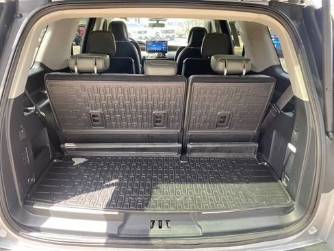 Used 2023 Lincoln Navigator Black Label AWD/4WD image 28