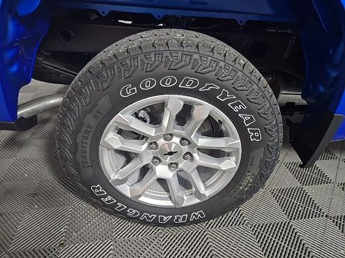 New 2025 Chevrolet Silverado 1500 RST image 9