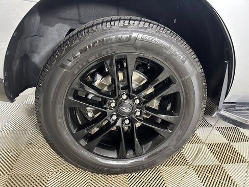 Used 2022 Ford Expedition XLT RWD image 31
