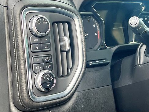 Used 2022 GMC Sierra 2500 Denali w/ Denali Ultimate Package image 10