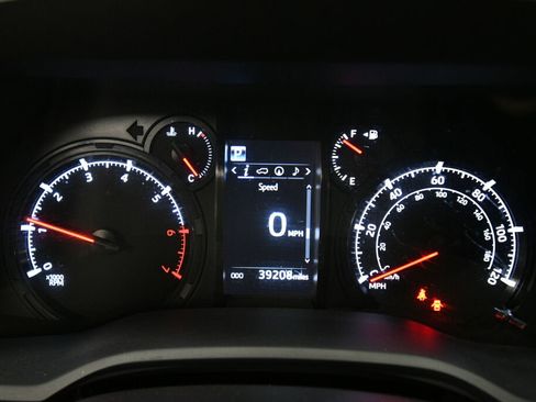 Certified 2024 Toyota 4Runner SR5 Premium image 13