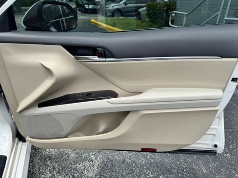 Used 2024 Toyota Camry LE FWD image 27