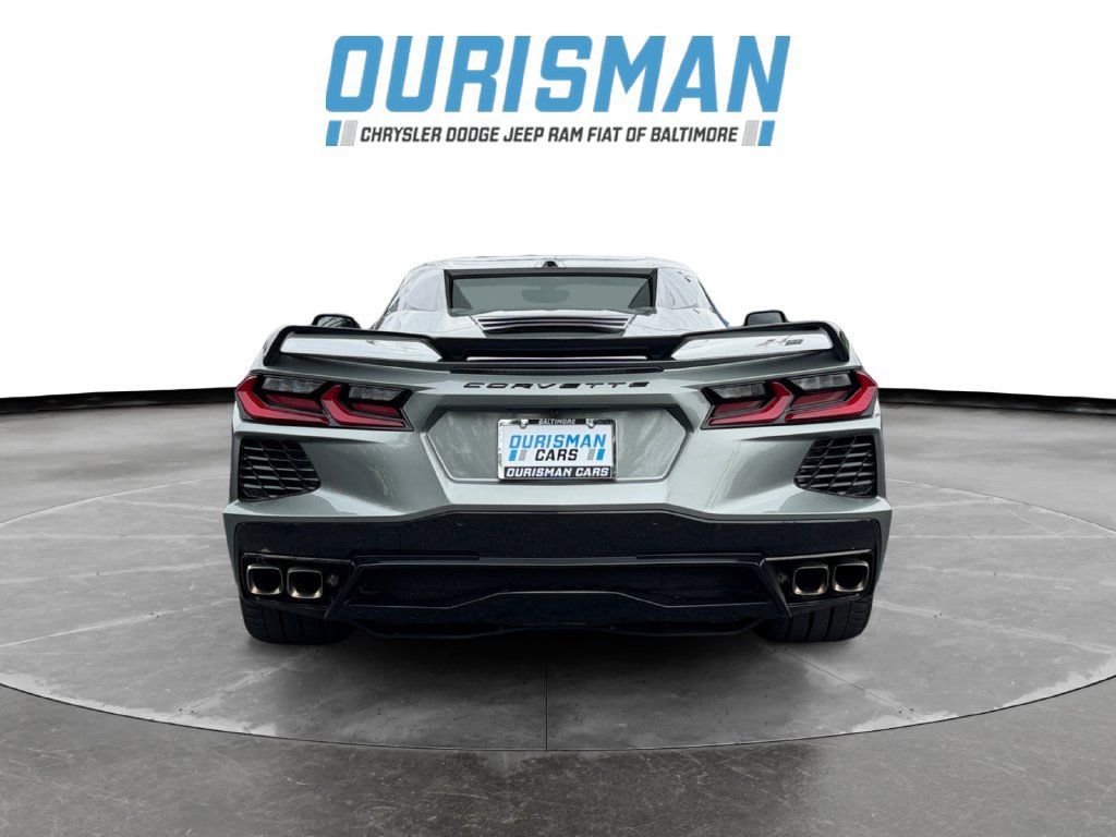 Used 2022 Chevrolet Corvette Stingray Premium Conv w/ Z51 Performance Package RWD image 5