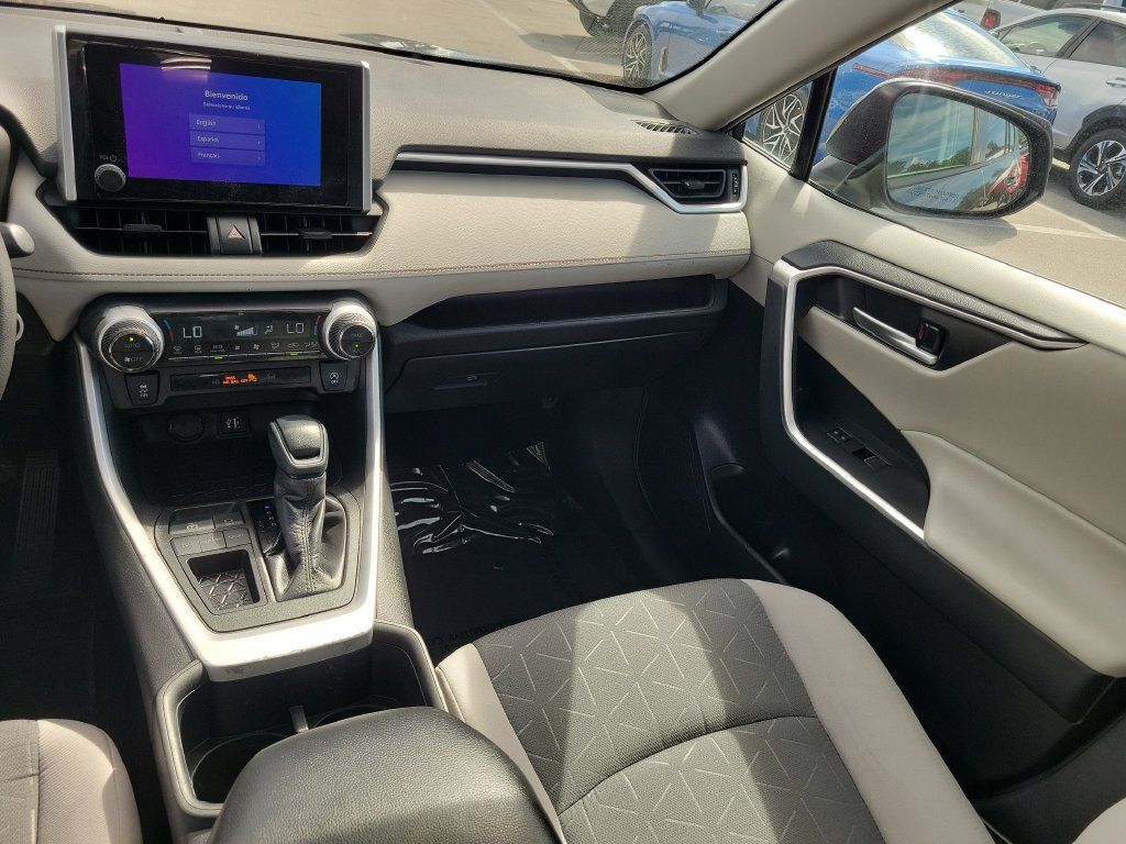 Certified 2024 Toyota RAV4 XLE w/ Convenience Package FWD image 28