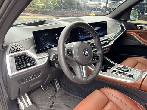 Used 2025 BMW X5 M60i w/ Executive Package AWD/4WD image 18