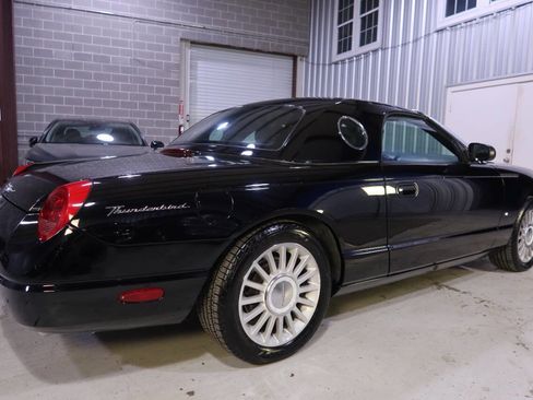 Used 2004 Ford Thunderbird Deluxe image 5