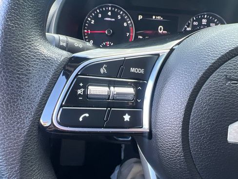 Certified 2023 Kia Forte LXS FWD image 49