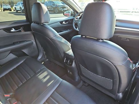 Used 2024 Kia Forte GT w/ GT2 Package image 28