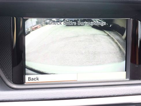 Used 2010 Mercedes-Benz E 350 Sedan image 27