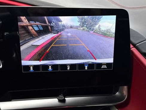 Certified 2021 Chevrolet Corvette Stingray Premium Cpe w/ Z51 Performance Package image 21