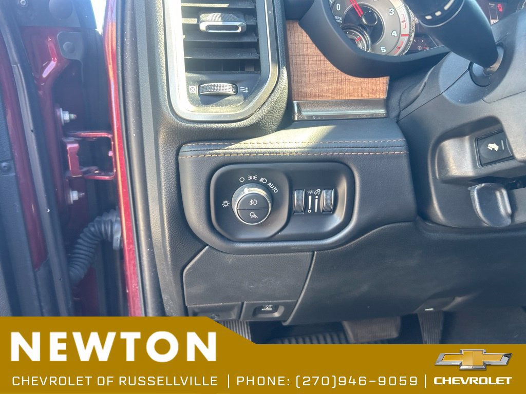 Used 2022 RAM 2500 Limited AWD/4WD image 7