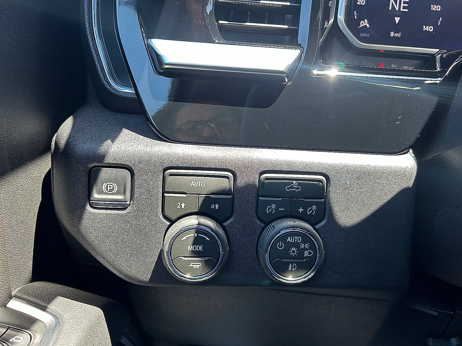 New 2026 Chevrolet Silverado 1500 RST w/ RST Select Package AWD/4WD image 13