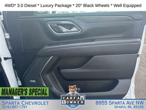 Used 2023 Chevrolet Tahoe LT w/ Luxury Package AWD/4WD image 22