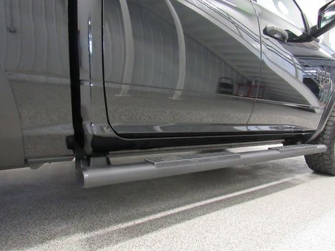 Used 2022 RAM 1500 Warlock w/ Electronics Group AWD/4WD image 23
