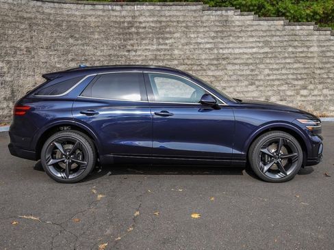 New 2026 Genesis GV70 3.5T Sport Prestige image 2