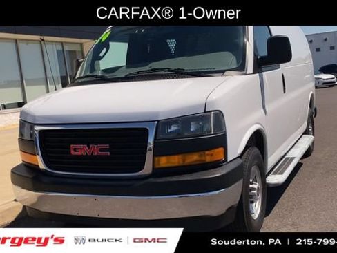 Used 2024 GMC Savana 2500 w/ Driver Convenience Package RWD image 3