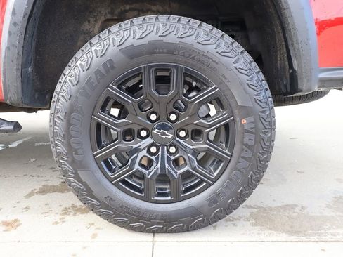 Certified 2024 Chevrolet Colorado Trail Boss w/ Advanced Trailering Package image 39