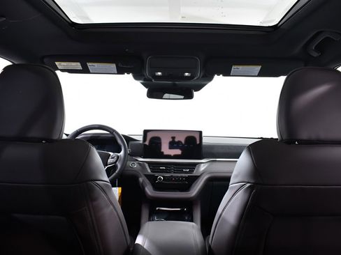 New 2026 Ford Explorer Platinum w/ LUX Leather Package image 17