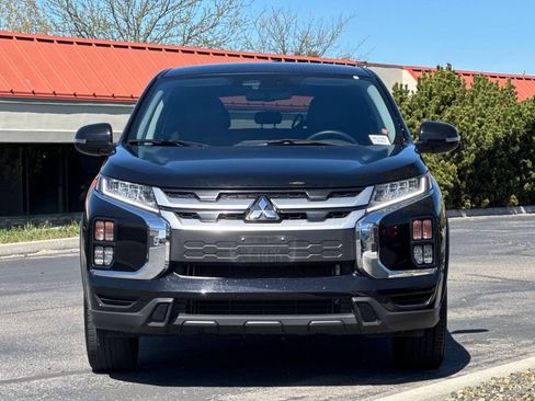 Used 2024 Mitsubishi Outlander Sport SE image 9