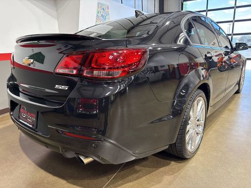 Used 2015 Chevrolet SS RWD image 47