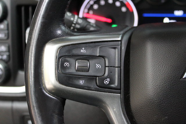 Used 2021 Chevrolet Silverado 1500 RST w/ Bed Protection Package AWD/4WD image 16
