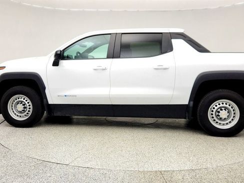 Used 2024 Chevrolet Silverado EV W/T AWD/4WD image 8