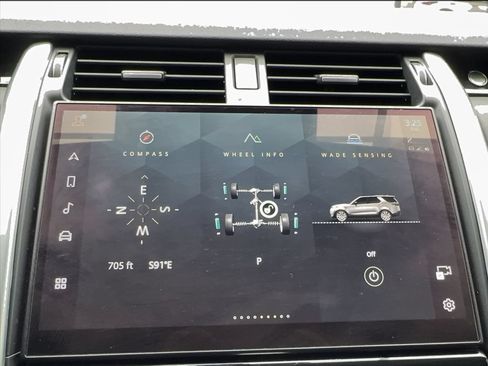Used 2023 Land Rover Discovery S AWD/4WD image 51