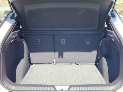 Certified 2024 Volkswagen ID.4 2WD image 13