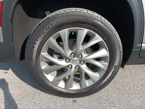 Used 2025 Buick Enclave Preferred image 12