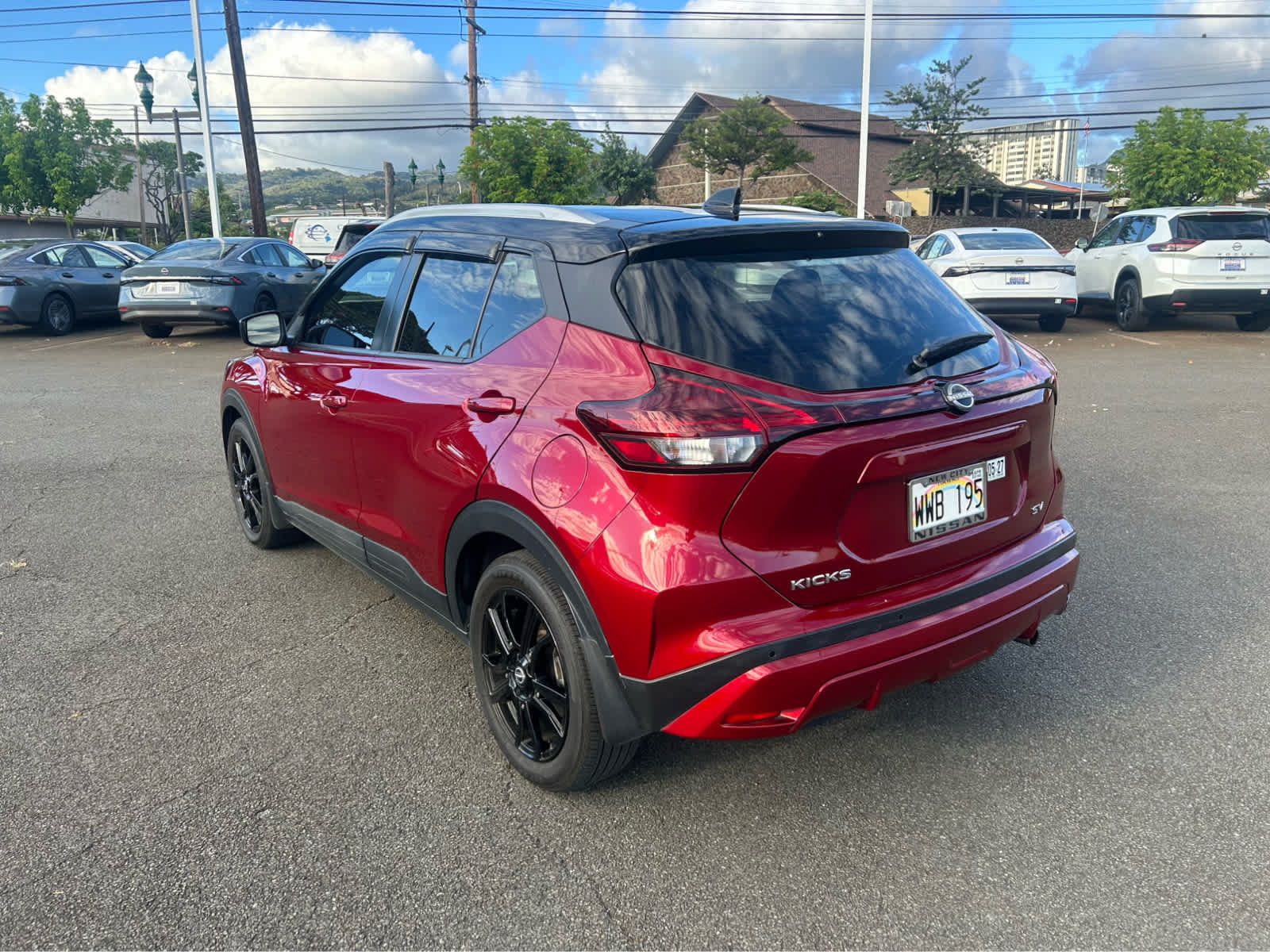 Used 2023 Nissan Kicks SV FWD image 4