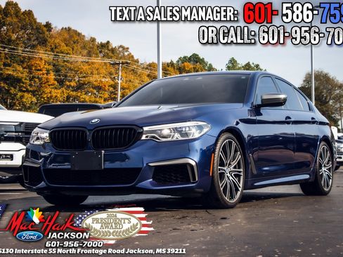 Used 2020 BMW M550i xDrive w/ Premium Package image 4