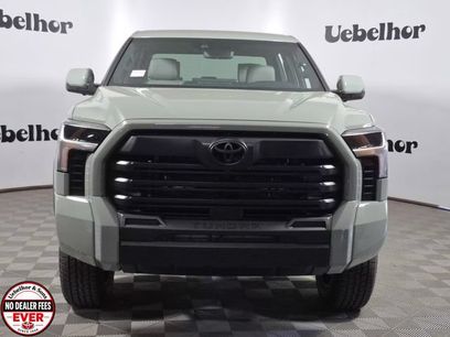 New 2026 Toyota Tundra SR5 w/ SR5 Premium Package