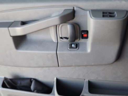 New 2025 GMC Savana 3500 w/ Power Convenience Package image 6