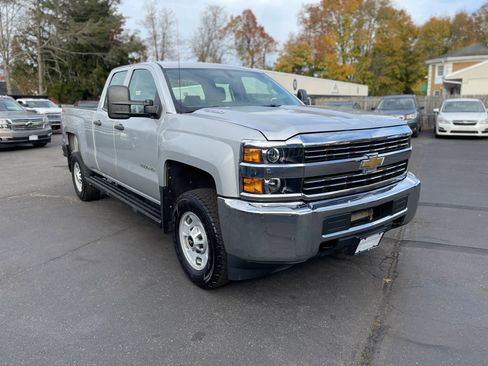 Used 2015 Chevrolet Silverado 2500 W/T w/ Snow Plow Prep Package image 8