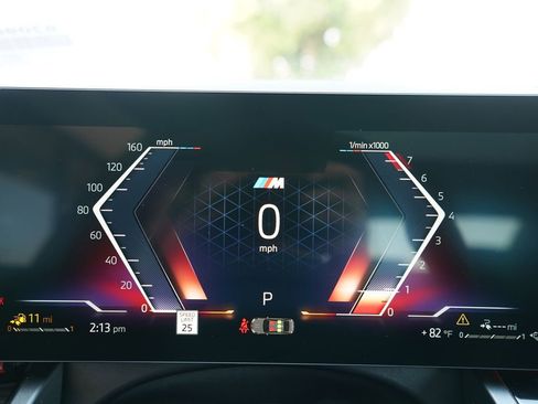 New 2026 BMW 550e xDrive w/ Premium Package image 17