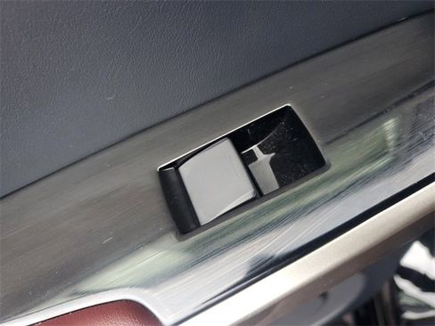 Used 2019 Lexus IS 300 image 14