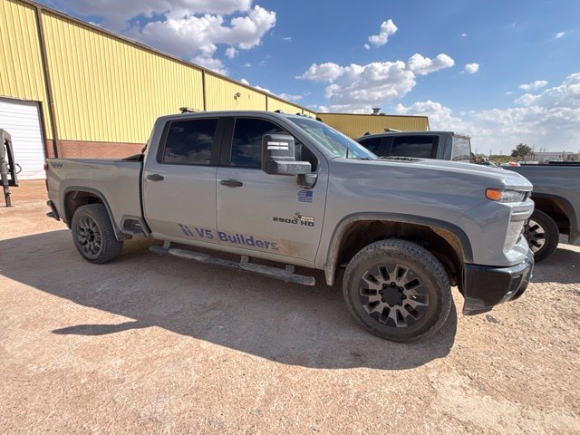 Used 2024 Chevrolet Silverado 2500 Custom AWD/4WD image 1
